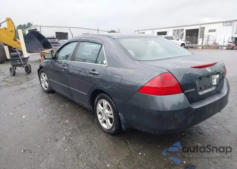 2006 Honda Accord Ex z USA, uszkodzony, nr VIN 1HGCM56716A005442